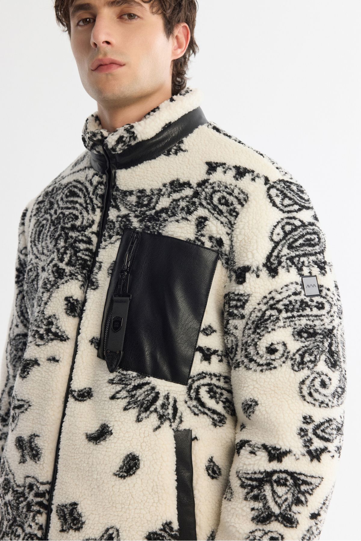 Avva-Men's White Stand Collar Pocket and Garni Detailed Patterned Plush Coat A42Y6115 3