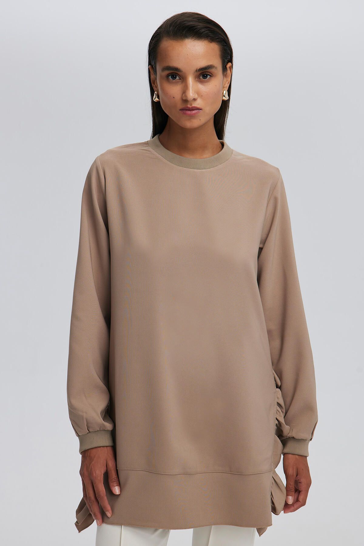 Touché Privé-Crepe Tunic - Ruffle Detail 2