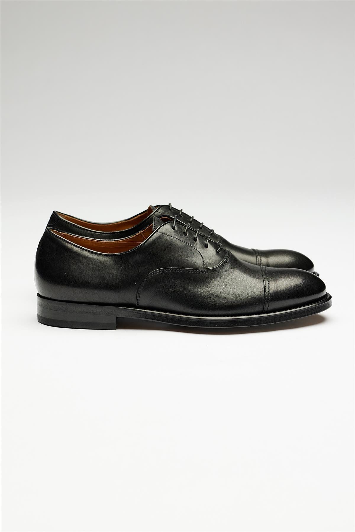 Doucals-Black Laced Classic Leather Shoes 1