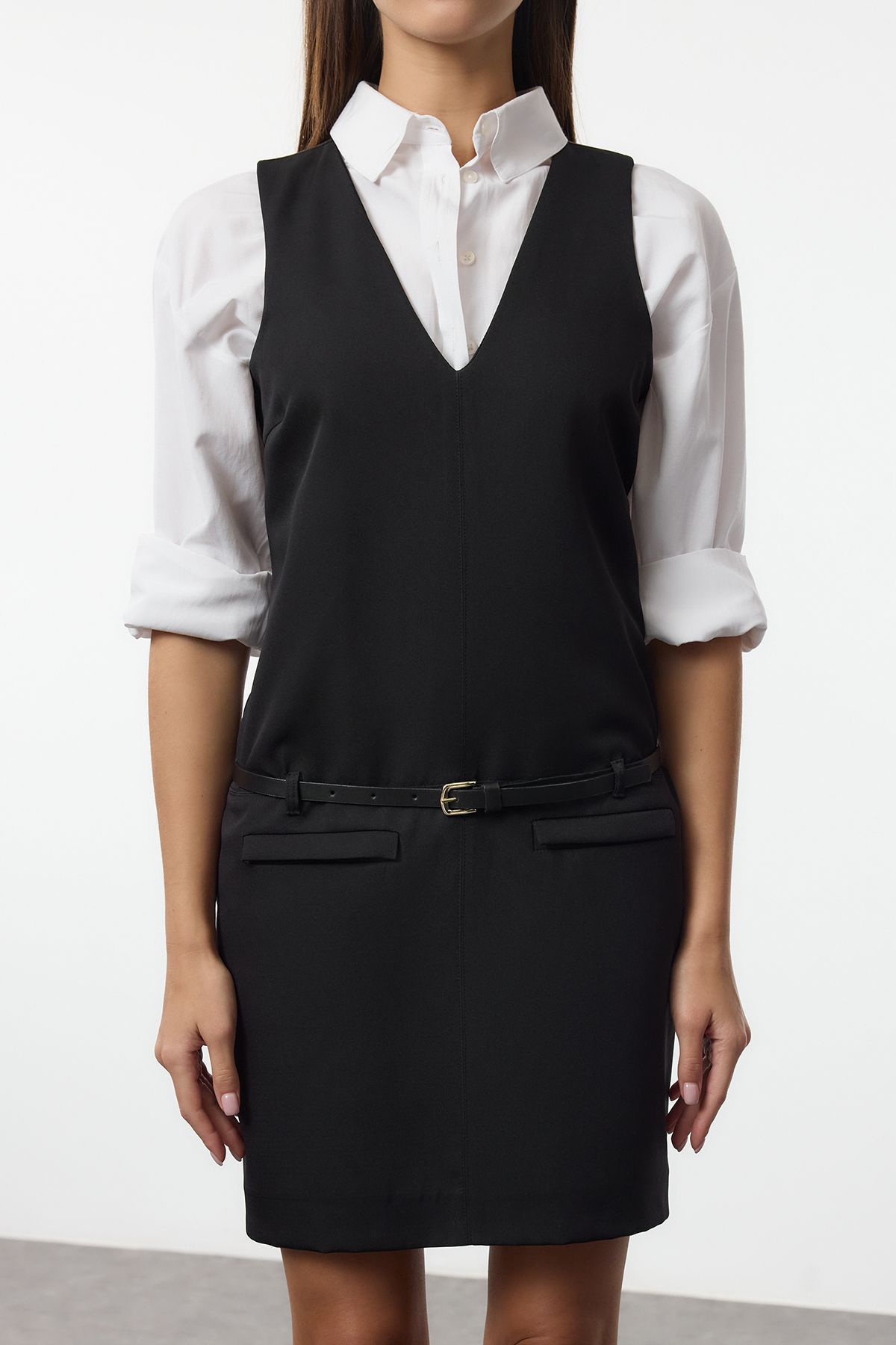 Trendyol Collection-Sukienka Mini z Niskim Stanem i Czarnym Paskiem Twoaw25El00582 3