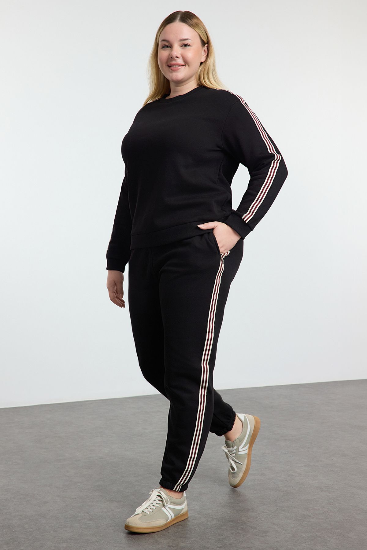 Trendyol Curve-Plus Size Black Knitted Tracksuit Set - Crew Neck, Stripe Detail, Fleece Tbbaw25Cp00011 1