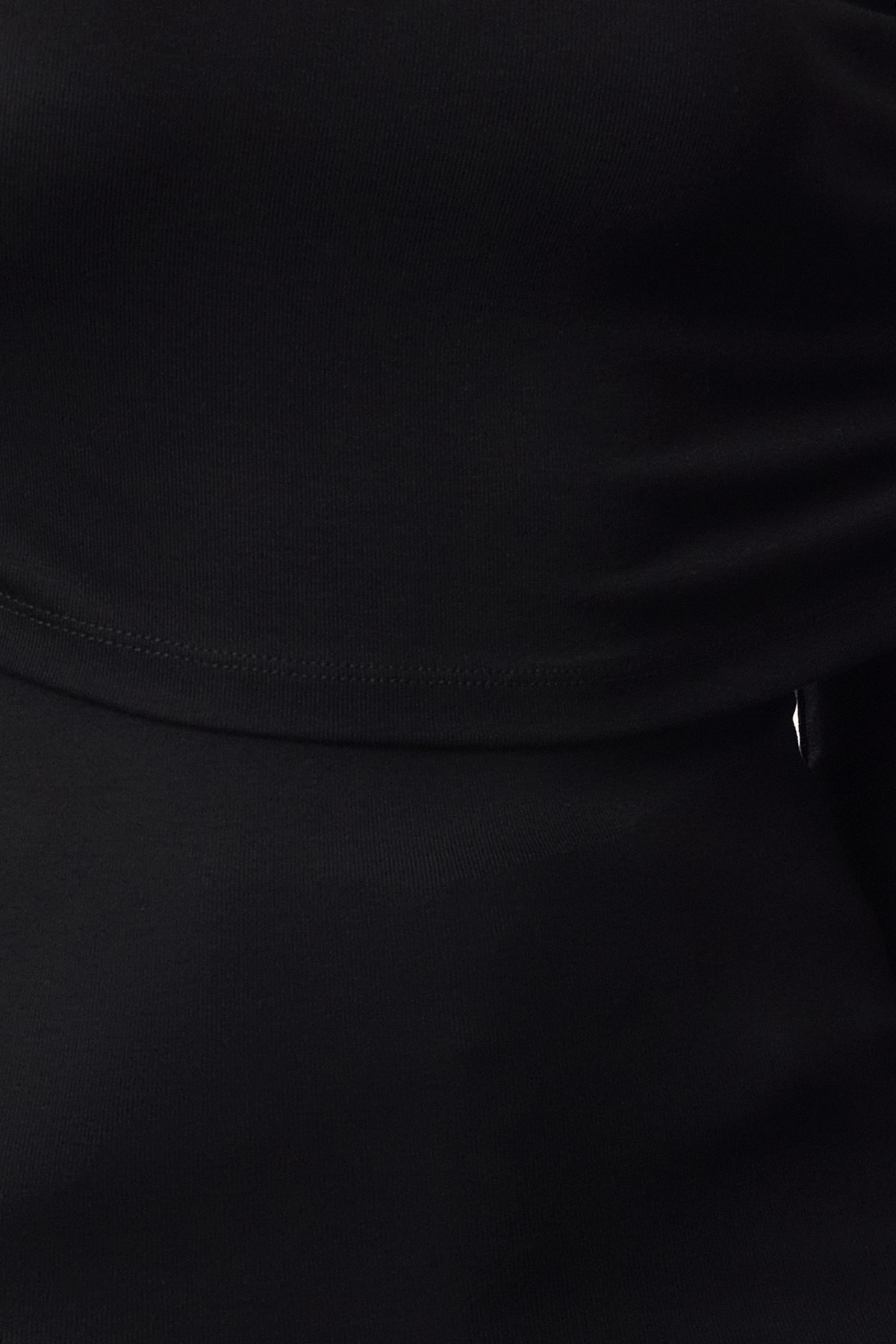 Trendyolmilla  Siyah Asimetrik Yaka Fitted/Vücuda Oturan Esnek Örme Bluz TWOAW25BZ00262 - Görsel 3