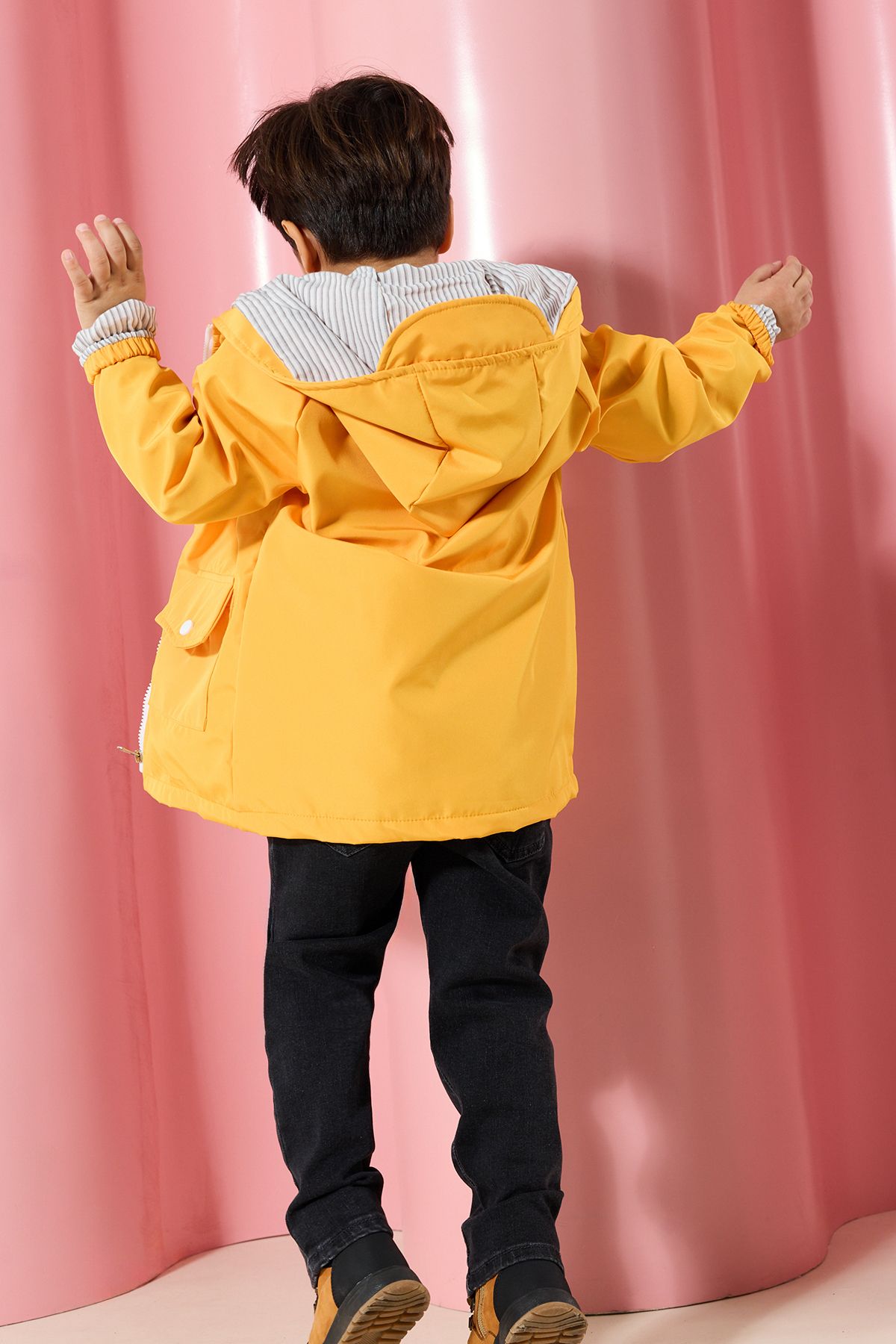 TRENDYOLKIDS-Unisex Yellow Water Repellent Hooded Raincoat - Tkdaw25ce00002 3