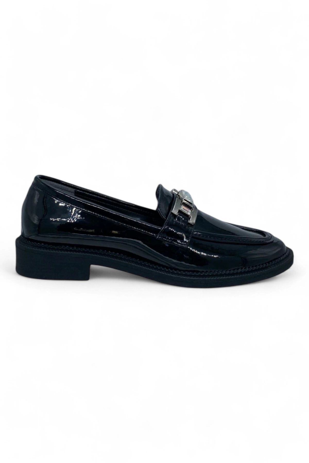 Zeynep Yıldırım-Women's Loafer with Shiny Black Silver Buckle - Sparkle Shine 1