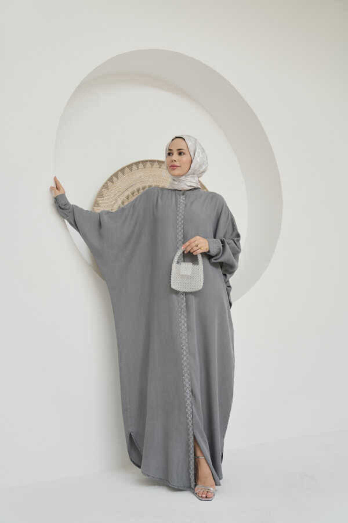 Neways-6571-Gray Abaya with Stone Detail 3
