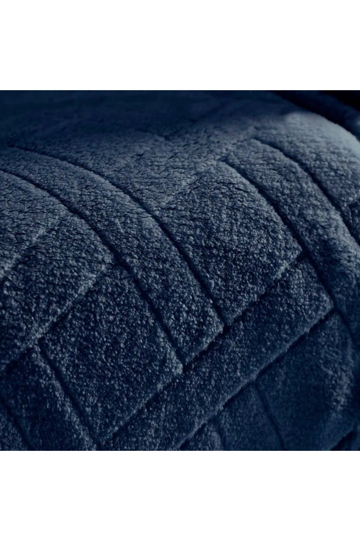 Karaca-Elanor Kuscheldecke in Navy 2