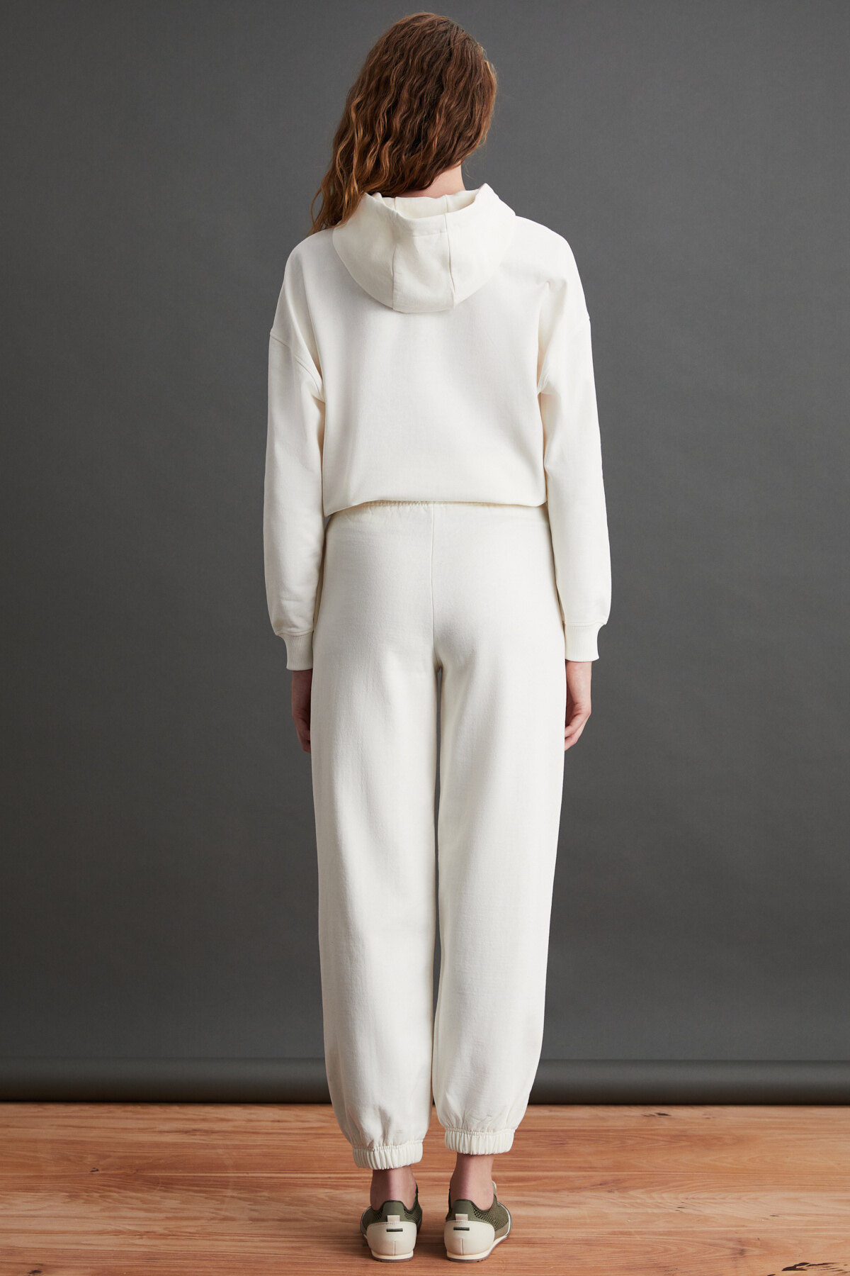 GRIMELANGE  RHYNE Kadın Jogger Lastikli Paça Ekru Eşofman Altı - Görsel 3