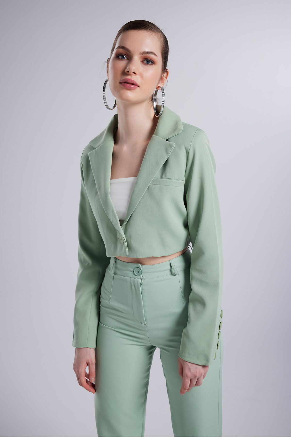 HOLLY LOLLY-Blazer cu mânecă lungă model crop căptușit Jachetă verde 1