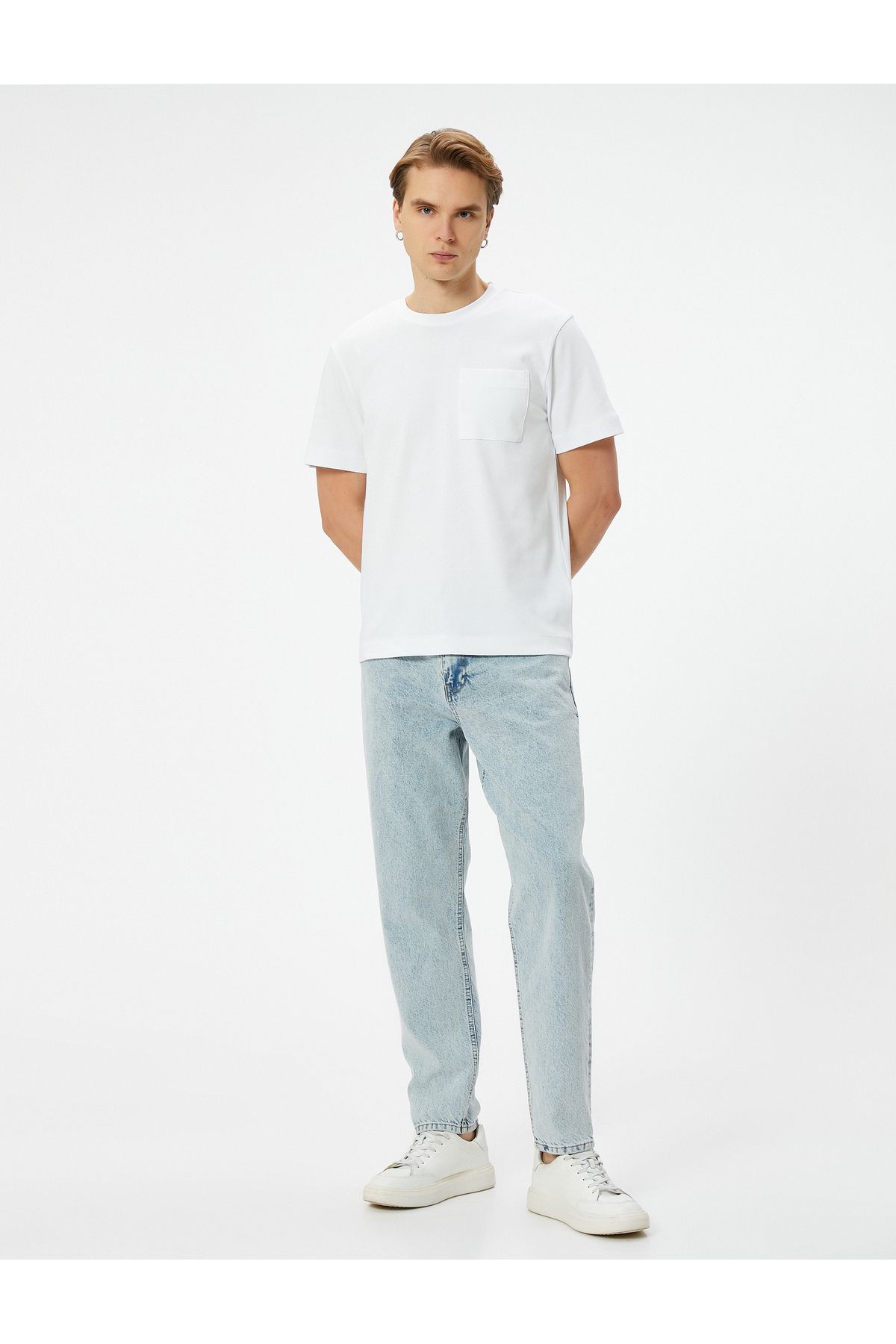 Koton-Crew Neck Short Sleeve Basic T-Shirt - Pocket Detail 2