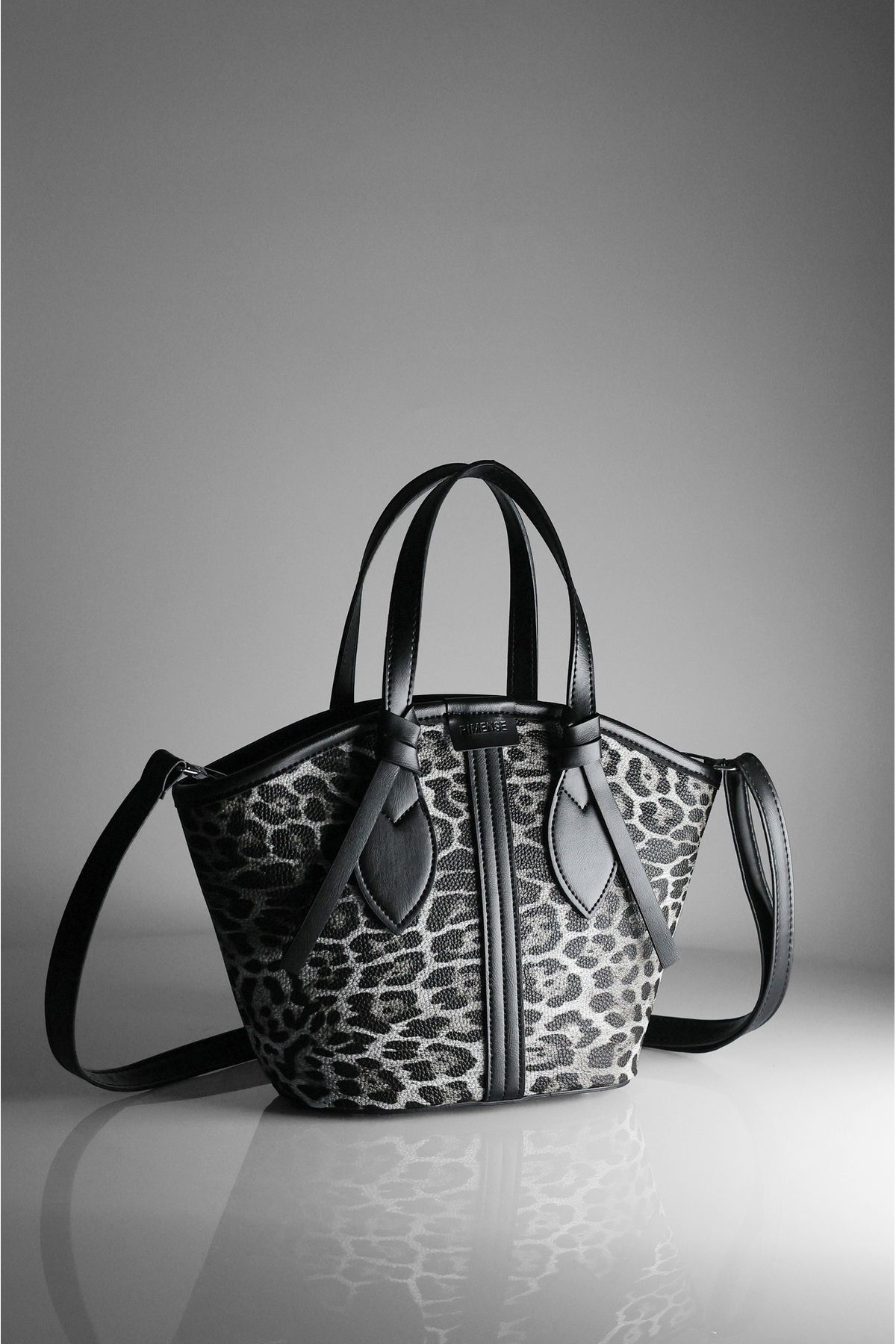 sac à main et à bandoulière à motif léopard noir pour femmes