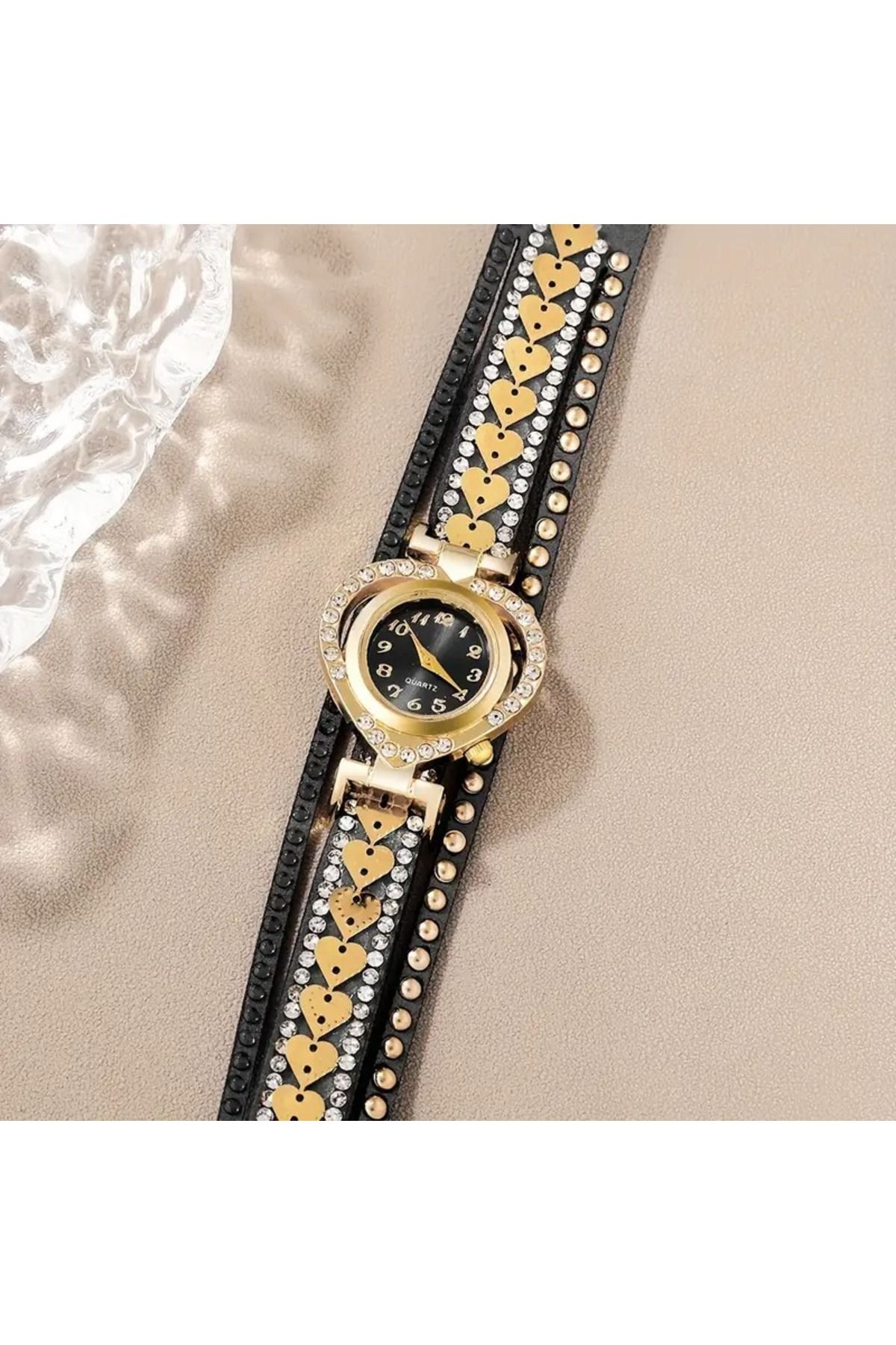 FASHION-Bohemian Style Women's Quartz Watch with Heart-Shaped Dial and Timer a Set of Stylish Combine 4
