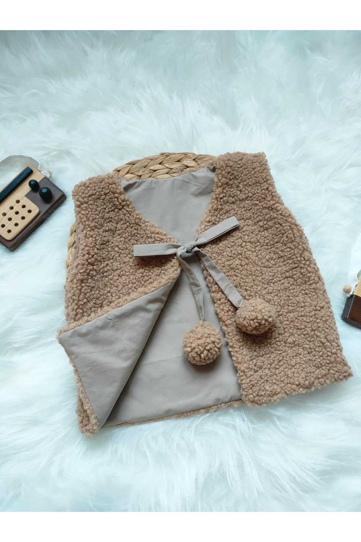 bright moon Çocuk çift taraflı peluş yelek Unisex fotoğrafı 2 (önizleme)