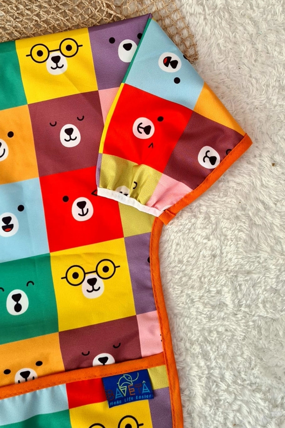 ANP MODA TASARIM Kare Ayılar Desenli Sıvı Geçirmez Unisex Aktivite Ve Mama Önlüğü A2001 6-24 Ay fotoğrafı 2 (önizleme)