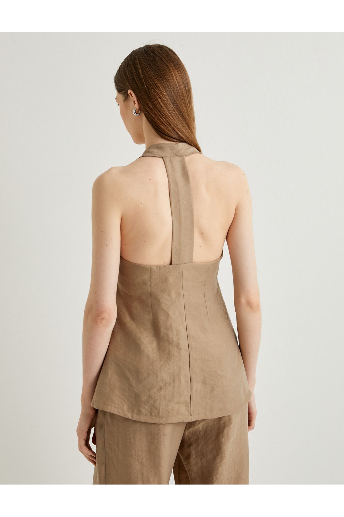 Koton-V-Neck Vest - Back with Buttons and Window Detail 4