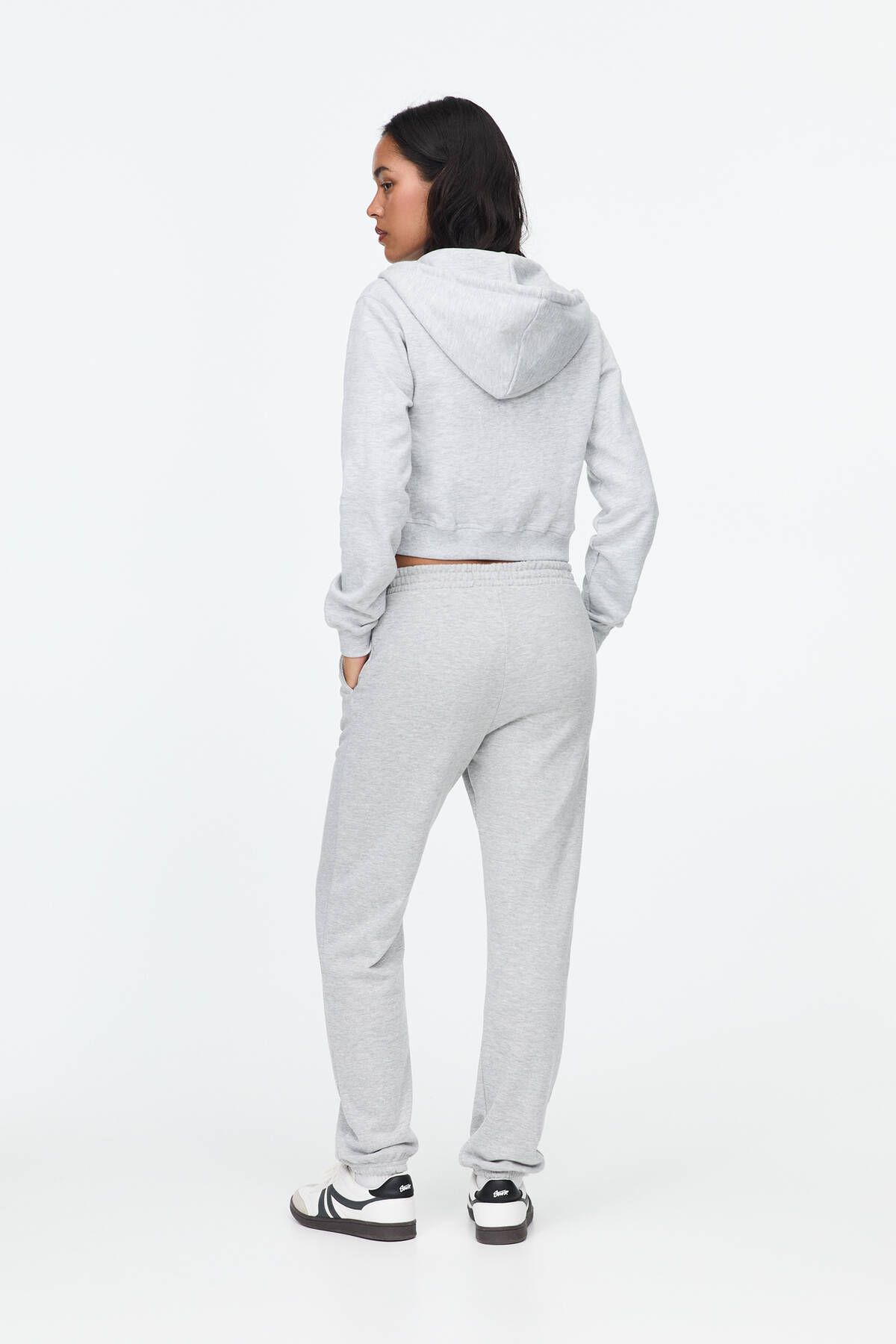 Pull & Bear-Basic joggers 3