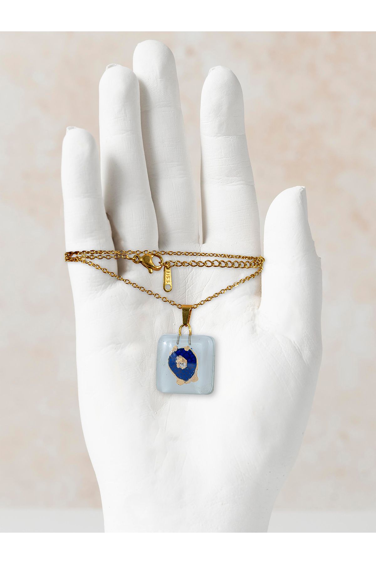 Cam Füzyon Sanat Evi-Fusion Gold Steel Necklace - Evil Eye Bead Pattern, 2X2Cm Evil Eye Bead, 47.5cm Gold Chain 1