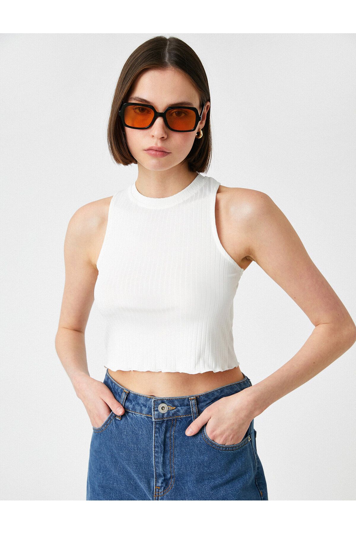 Koton-Crop Atlet Halter Guler 3