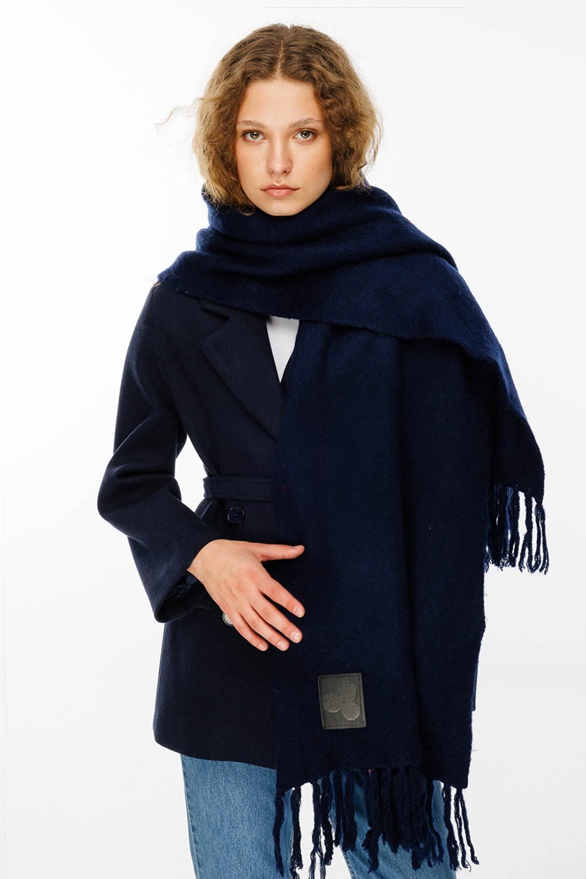 Hooopstore-Raised Navy Blue Scarf 2