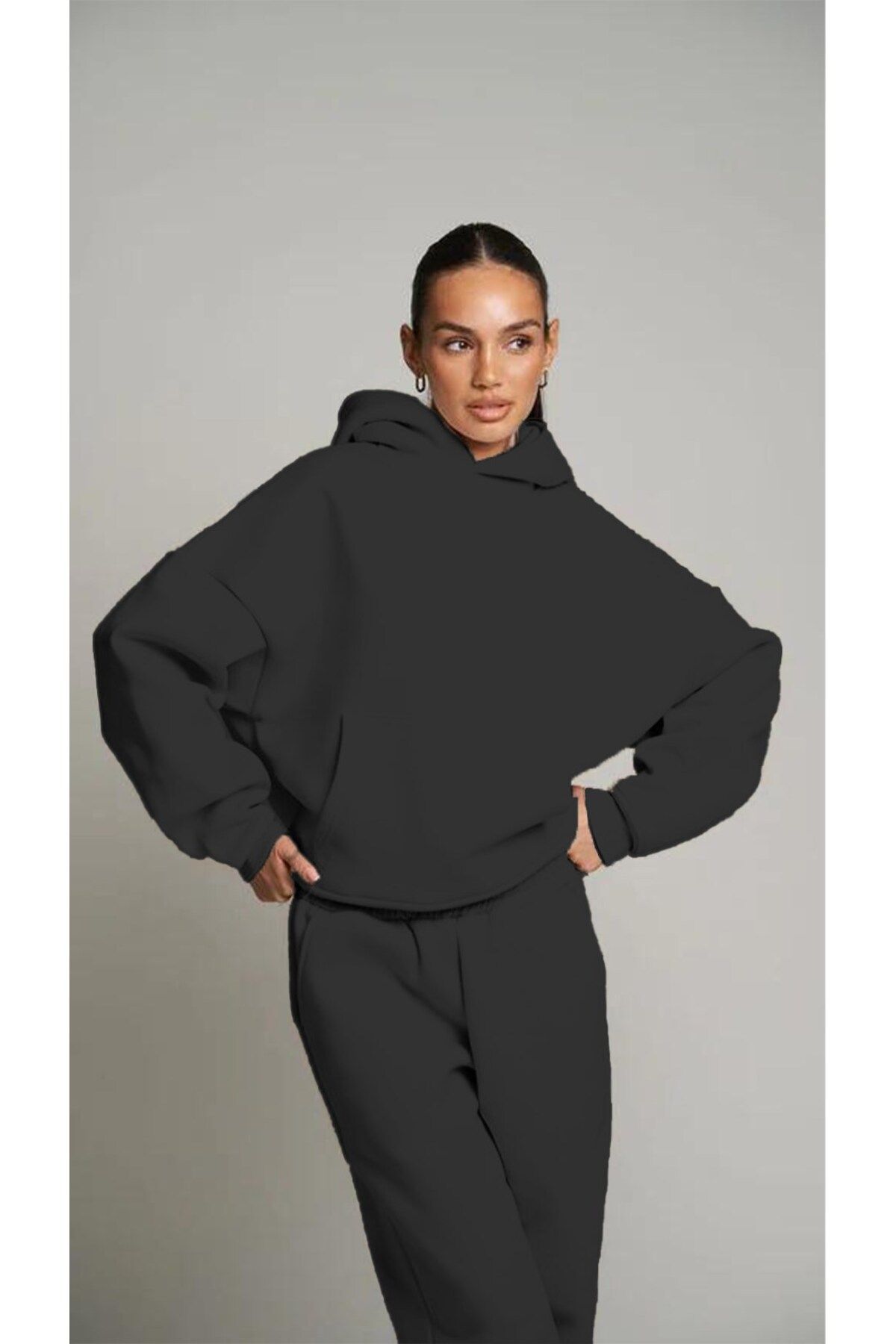 The Champ Clothing-Black Hooded Basic Elastic Waist Pipe Oversize Tracksuit Set with Pockets 2