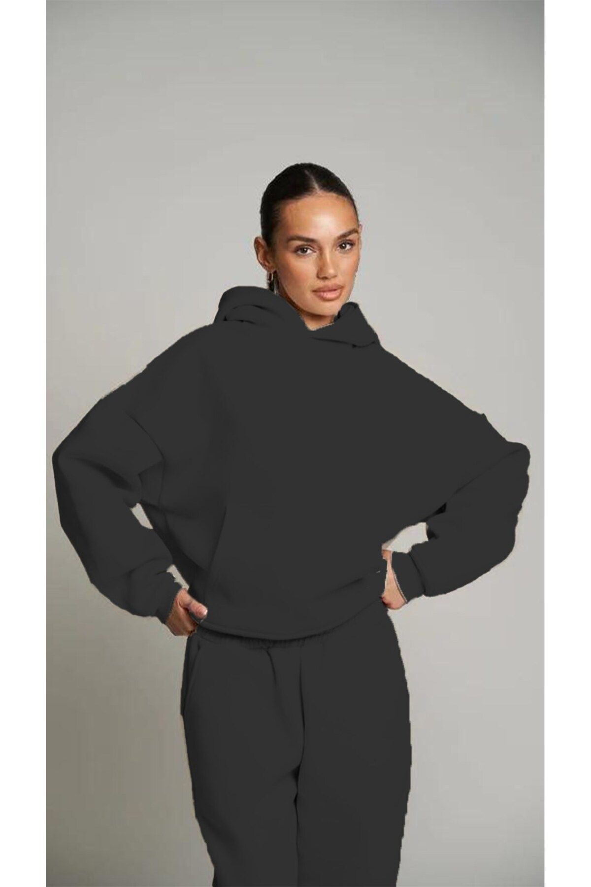 The Champ Clothing-Black Hooded Basic Elastic Waist Pipe Oversize Tracksuit Set with Pockets 4