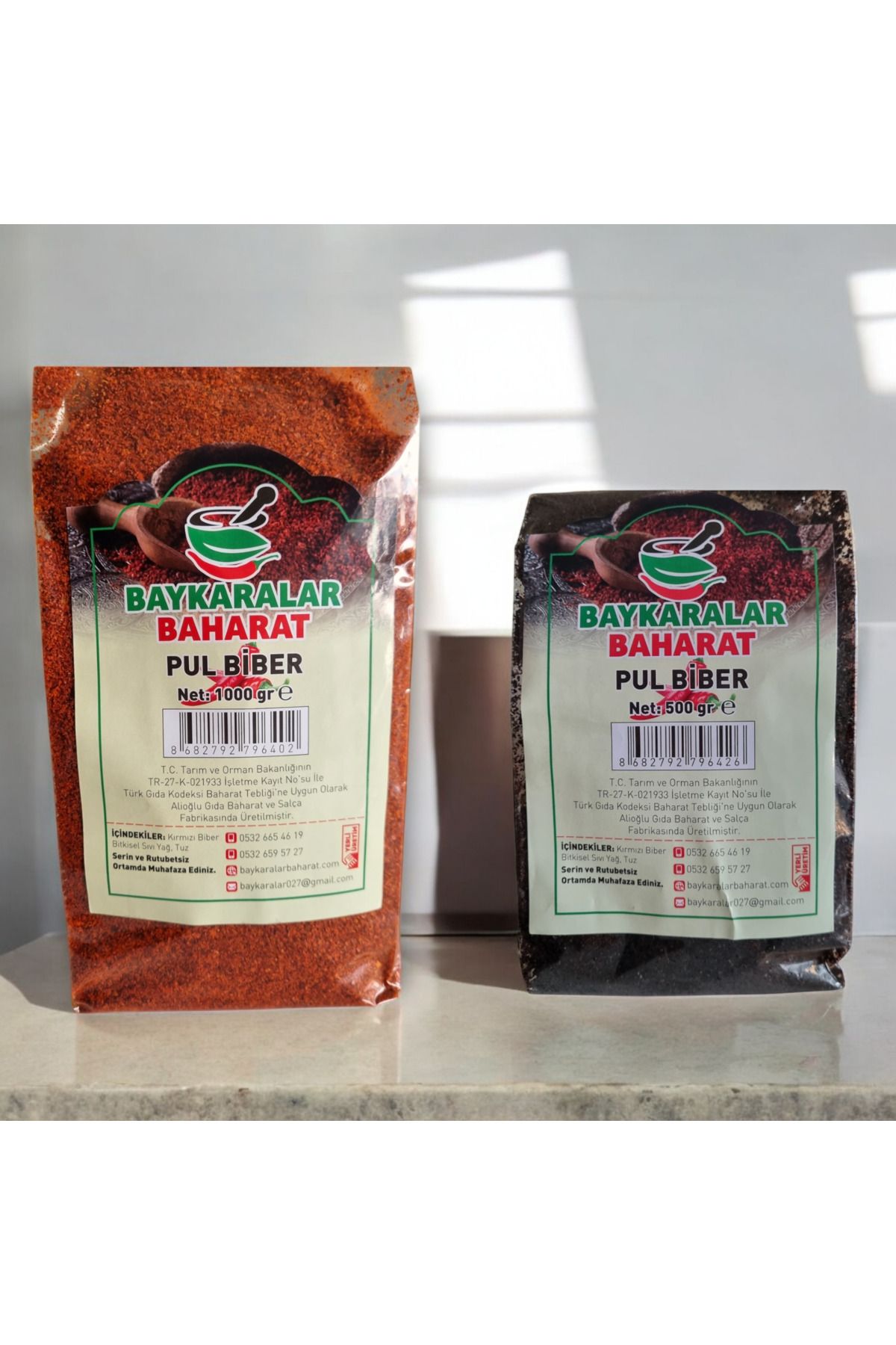 BAYKARALAR BAHARAT Kırmızı pul biber (1kg)+İSOT BİBER (500gram)