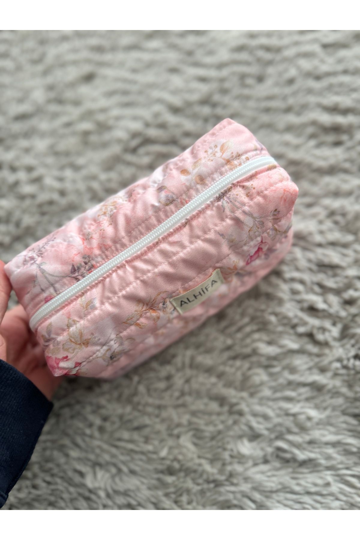 alhifa-Patterned Custom Printing Quilted Makeup Bag 2