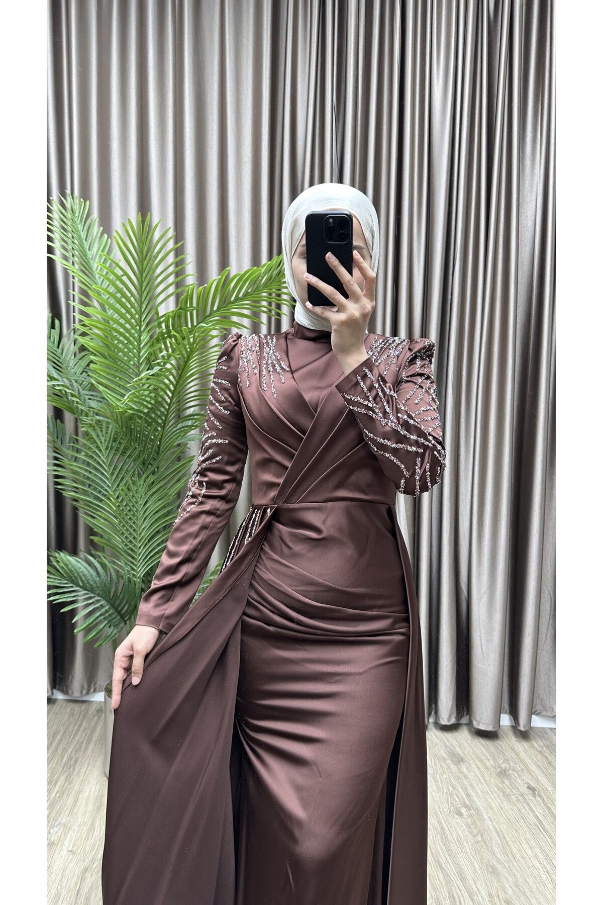 MERA outlet-Plus Size Irem Satin Rhinestone Hijab Evening Dress 1