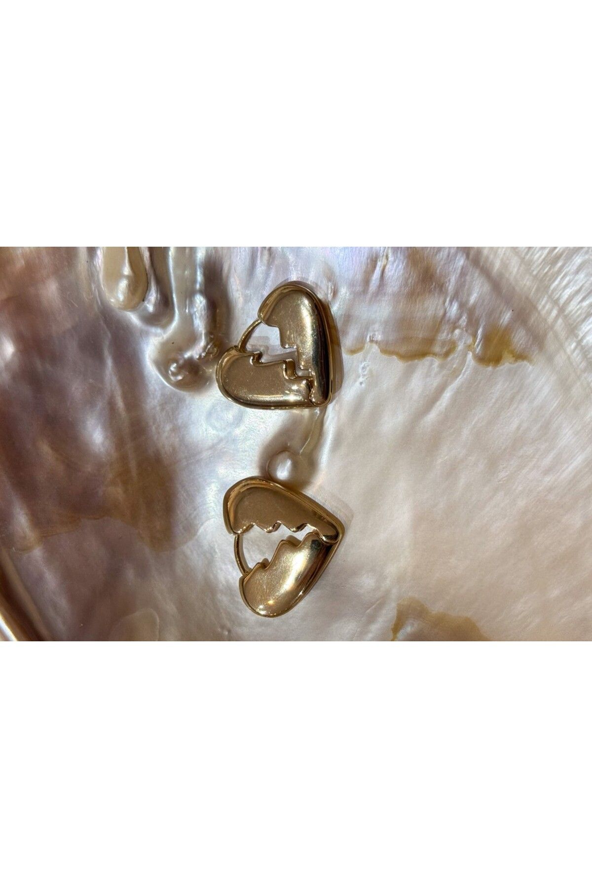 Chic Latife-GOLD STEEL HEART EARRINGS 6