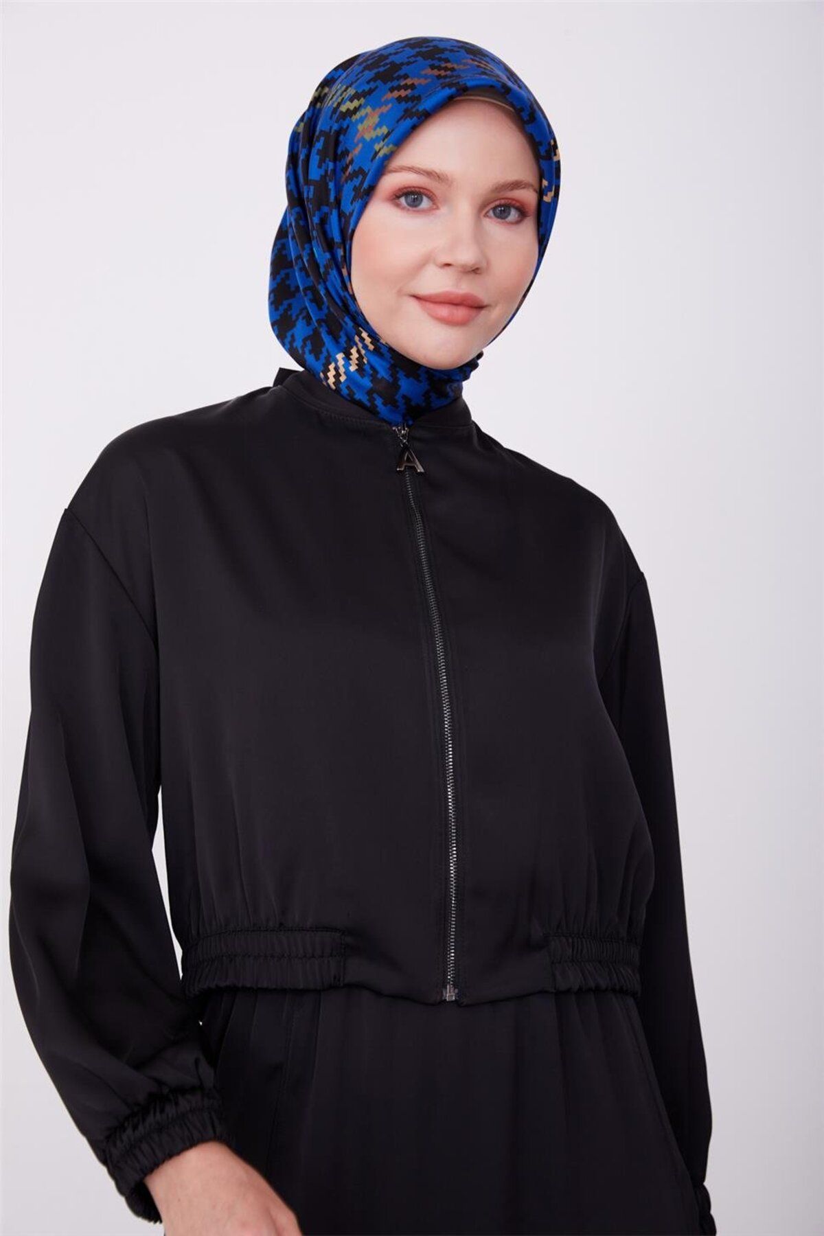 Armine-Black Bomber Jacket and Pants Set - 23K6650 1