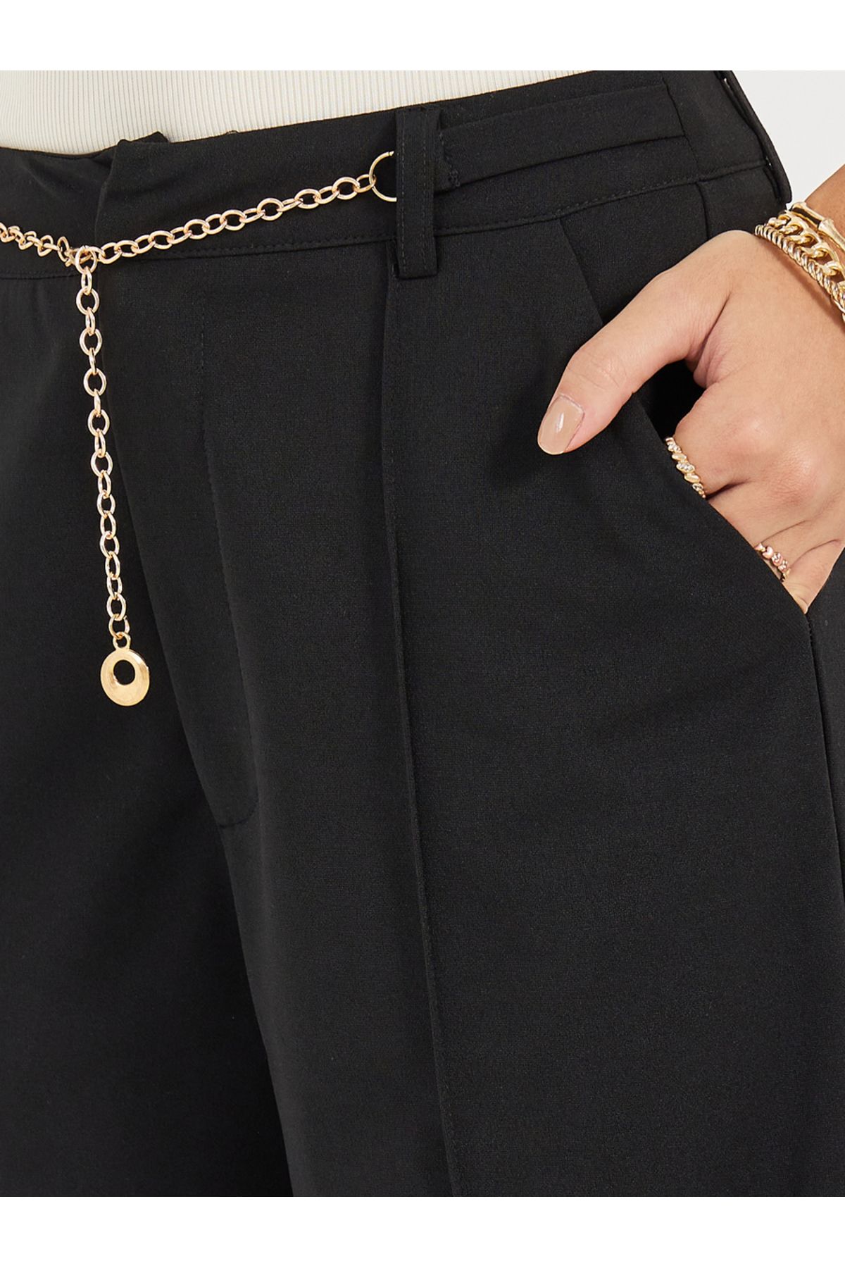 Styli-Chain Detail Wide Leg Pants 3