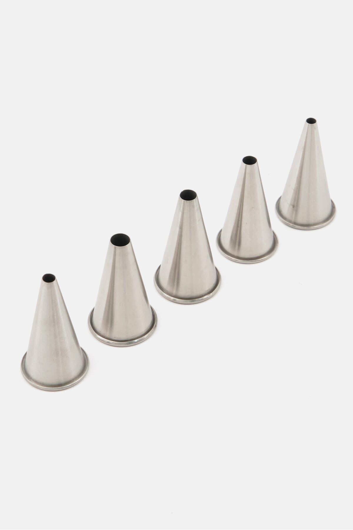 FACKELMANN-5 Pieces Stainless Steel Cake Decorative Piping Nozzles, Silver 2