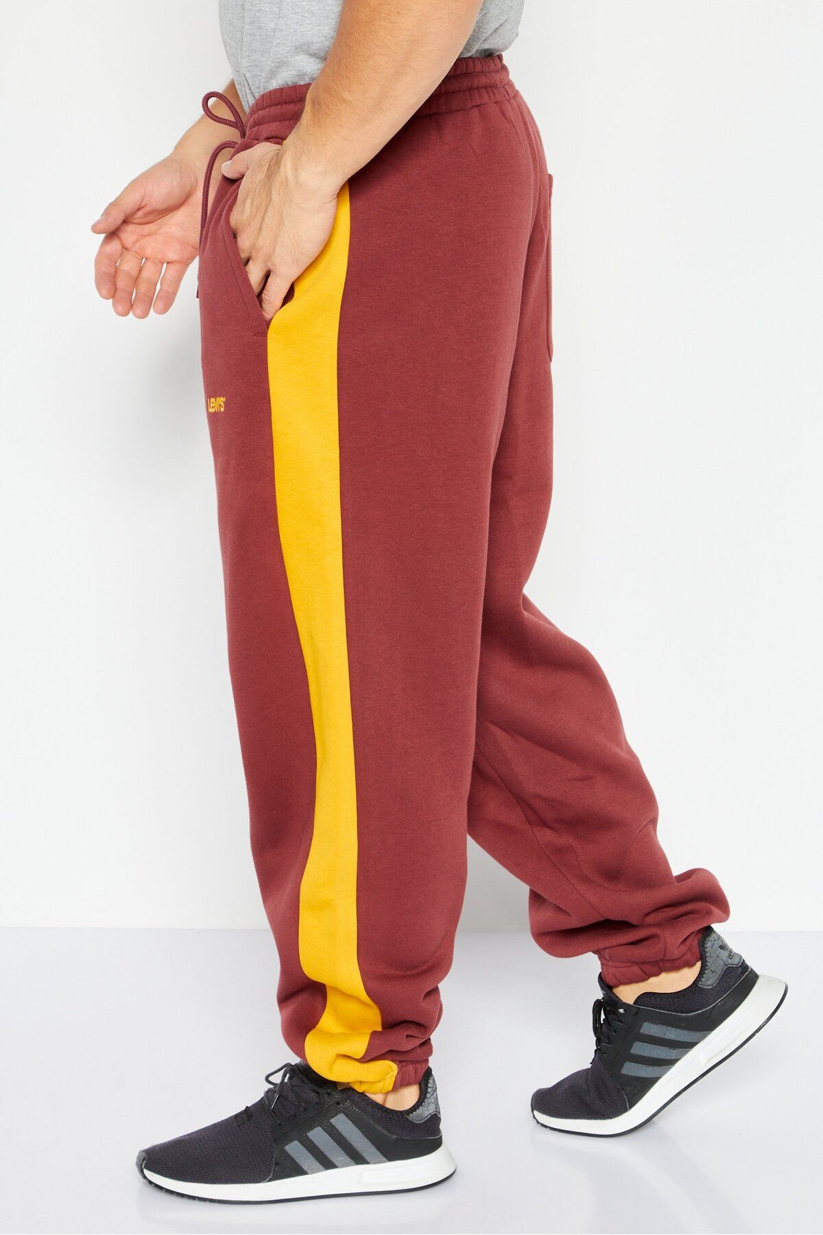 Levi's-Men Regular Fit Embroidered Logo Sweatpants, Maroon 2