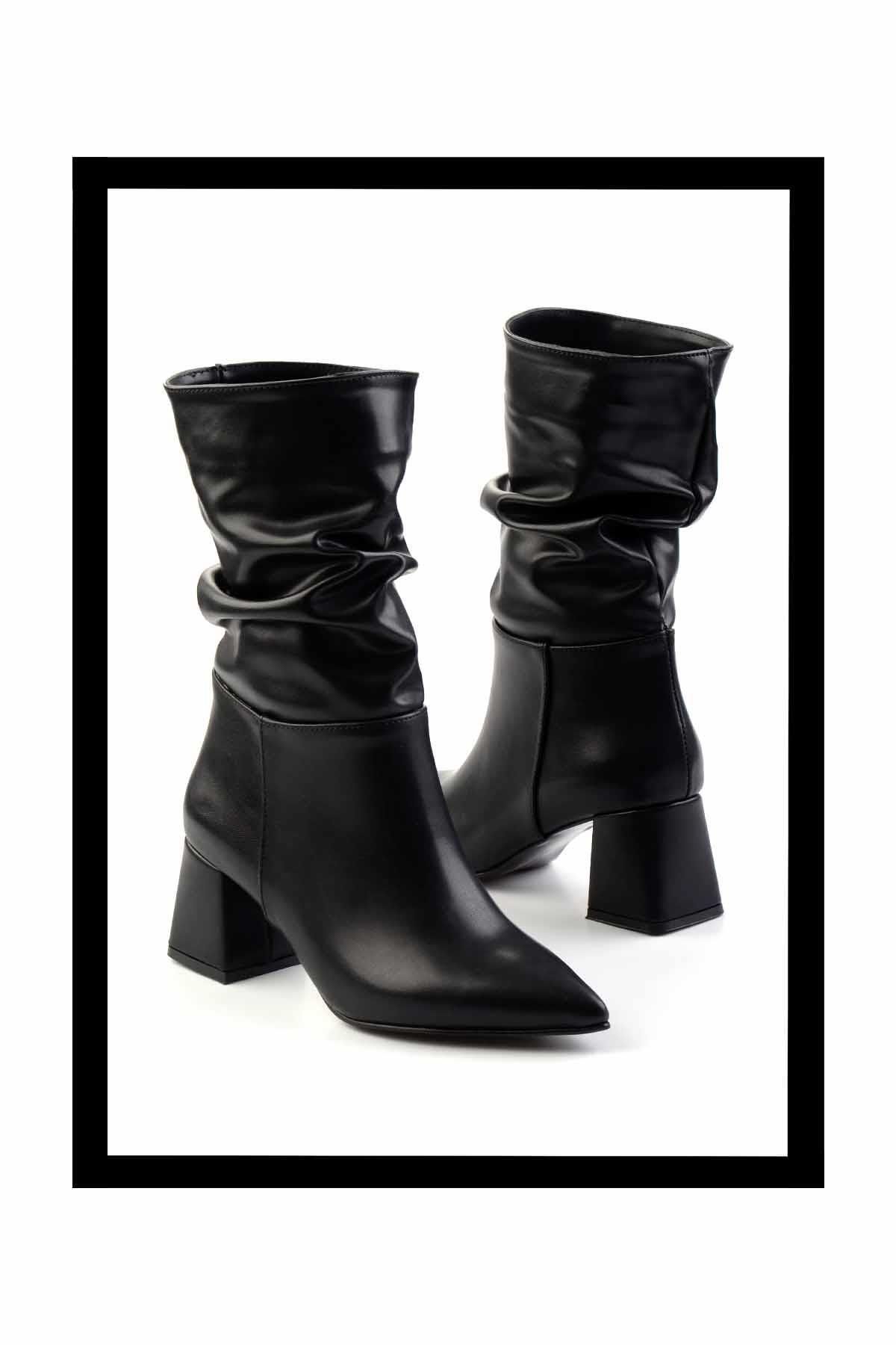 Bambi-Women's Black Boots - K 02992152009   Model Bootie 1