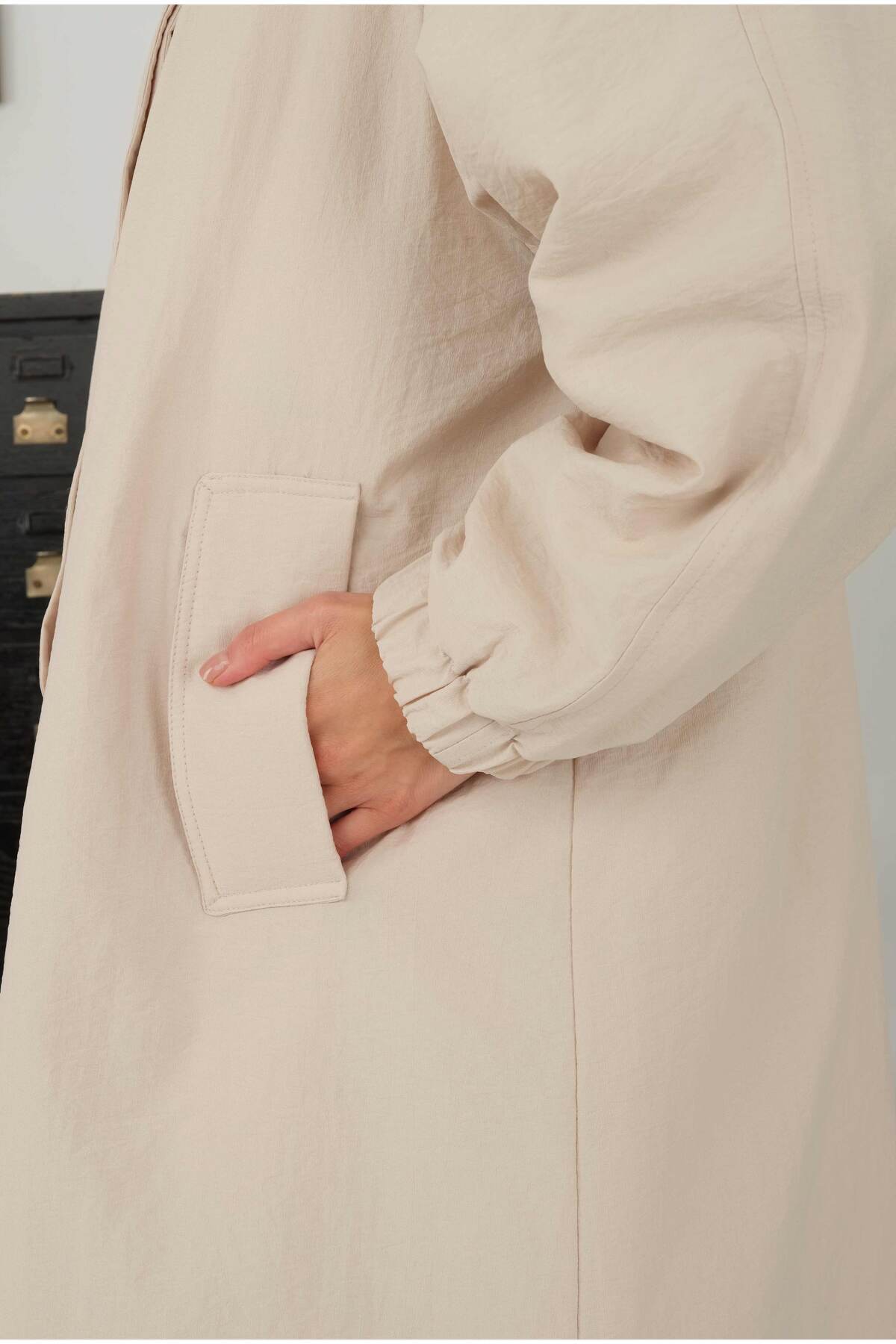 HEQA-Lined Quilted Coat Ecru 6