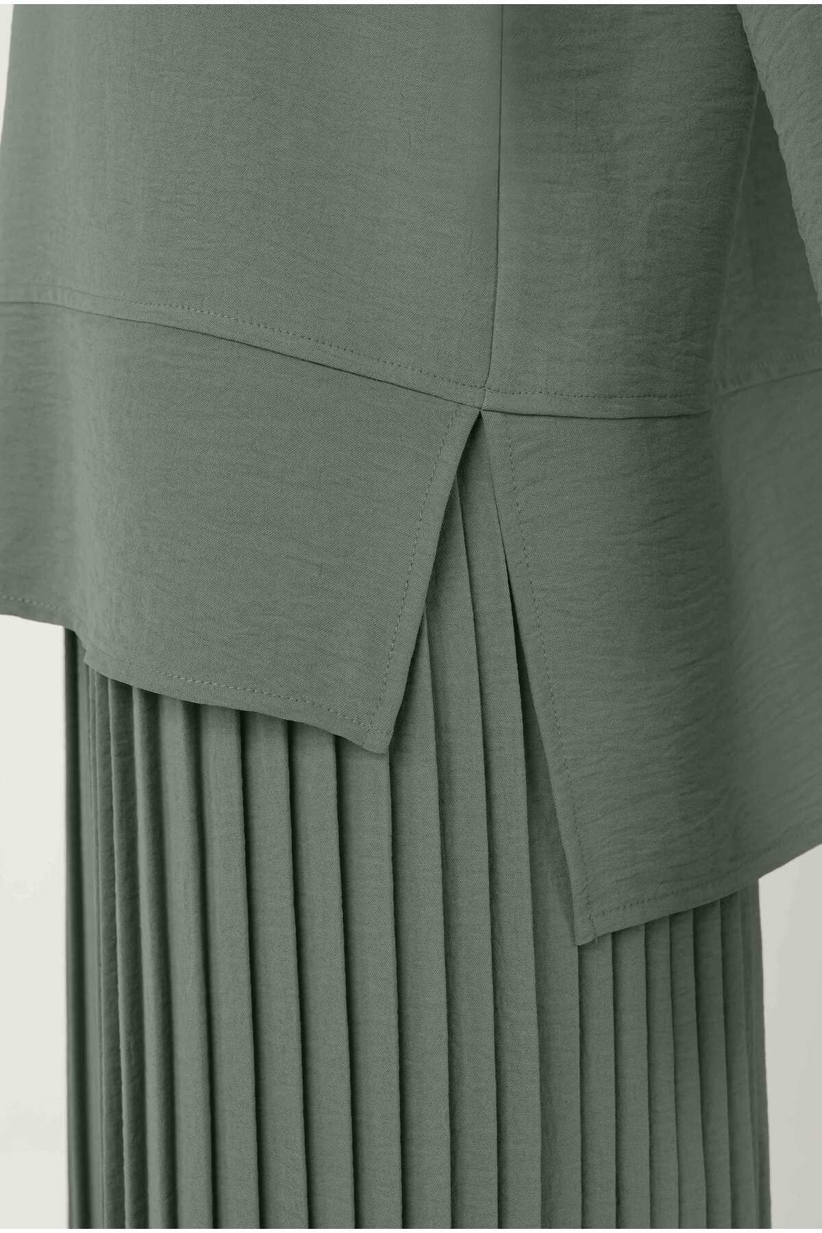 HEQA-Green Basic Blouse 5