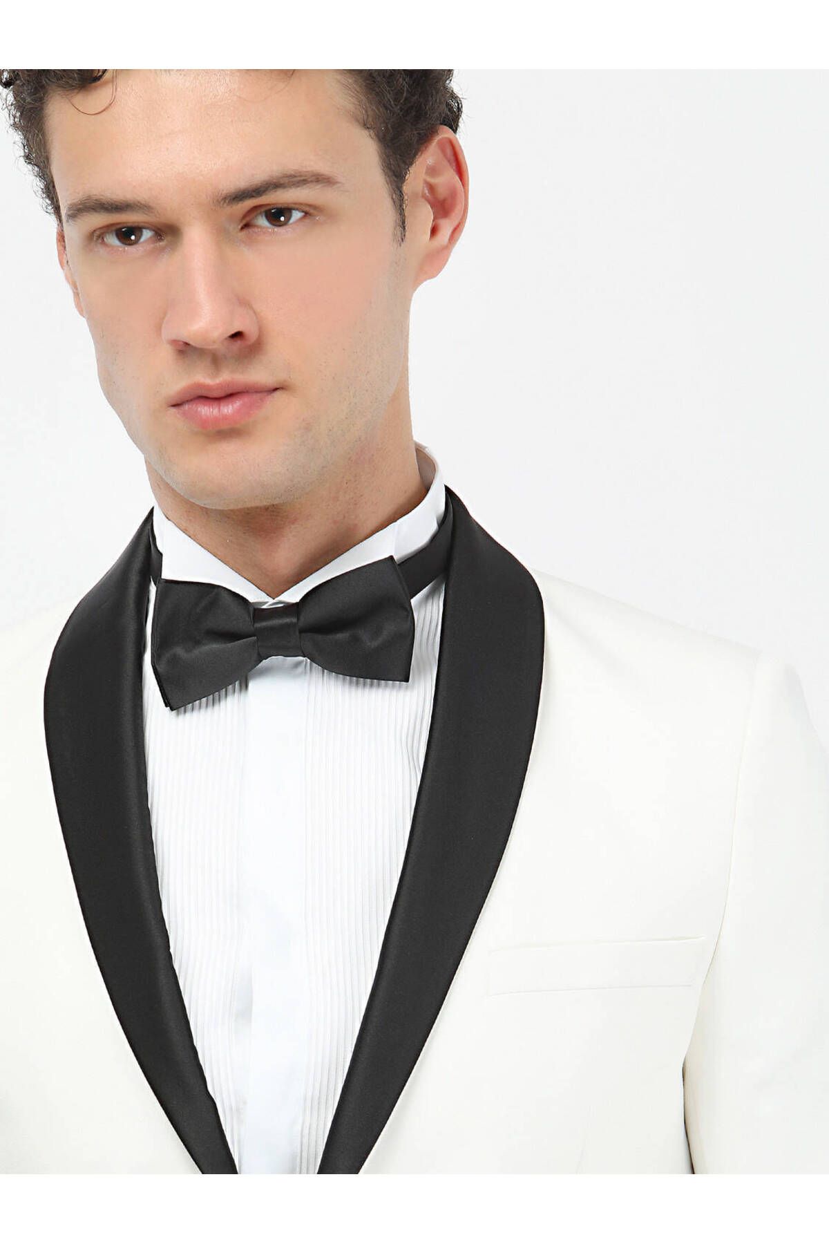 Kip-Ecru Slim Fit Shawl Collar Tuxedo Suit 3