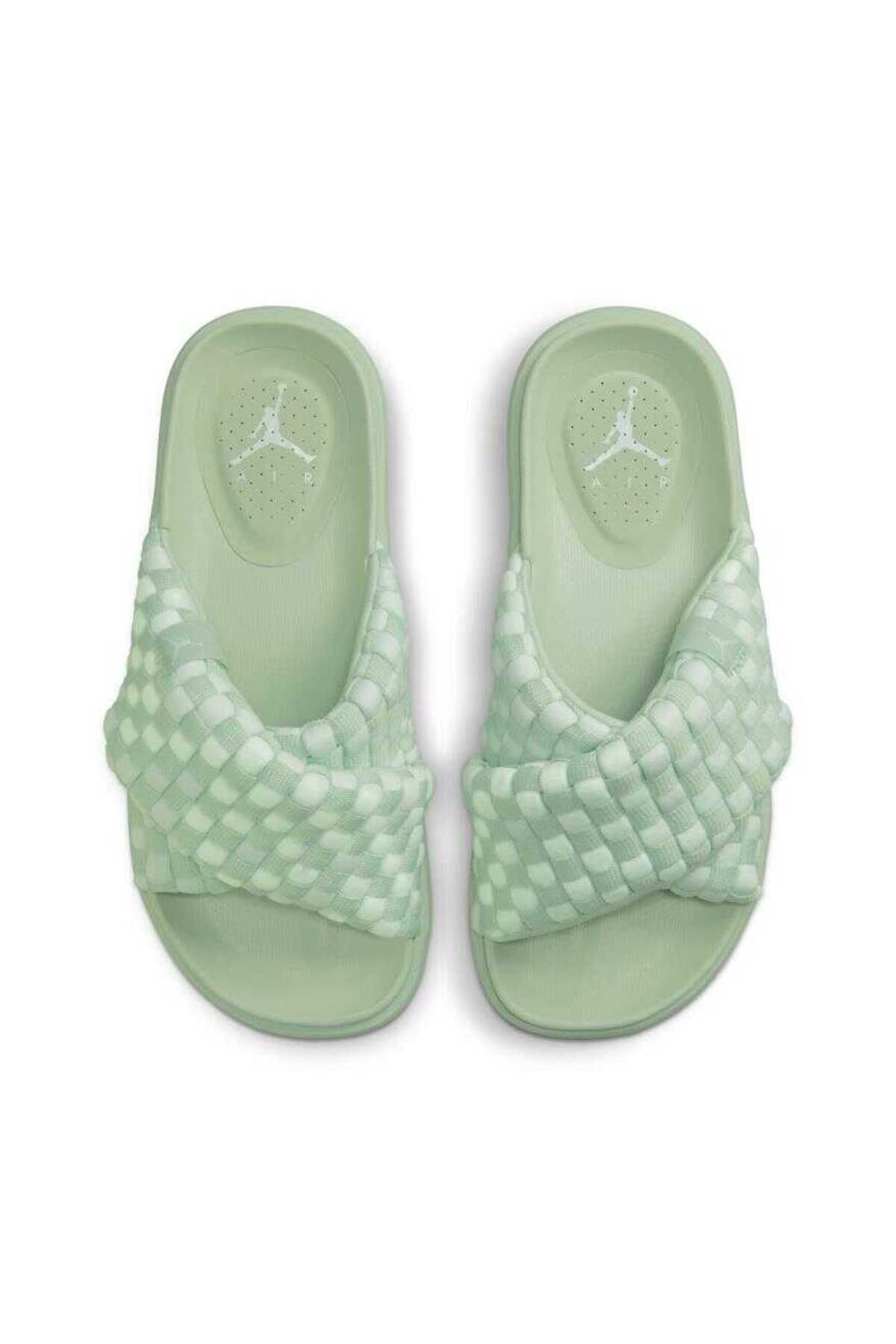 کفش پیاده روی طلایی زنانه جردن سوفیا اسلاید دمپایی do8863 300 Nike