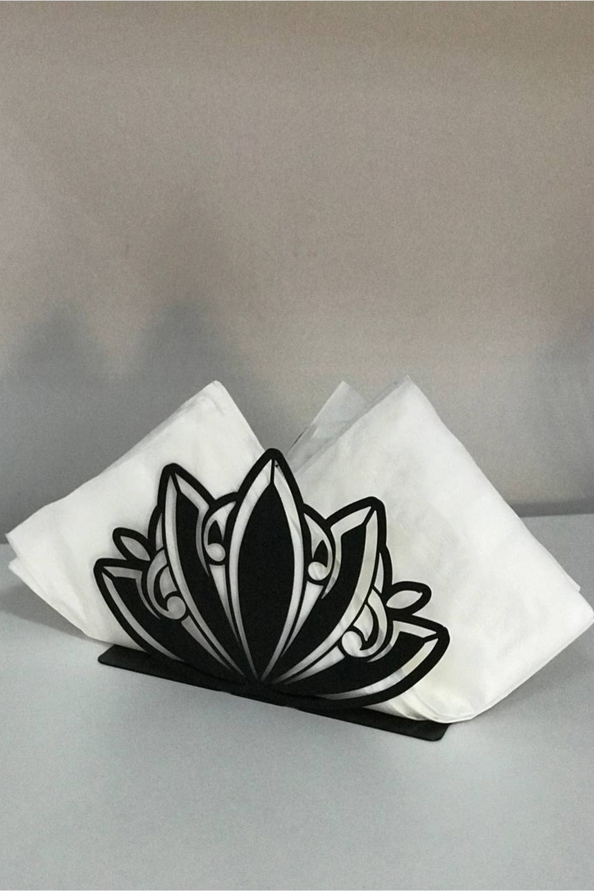 DemirADS-Luxury Lotus Flower Model Metal Decorative Napkin Holder (12X8X4) 4