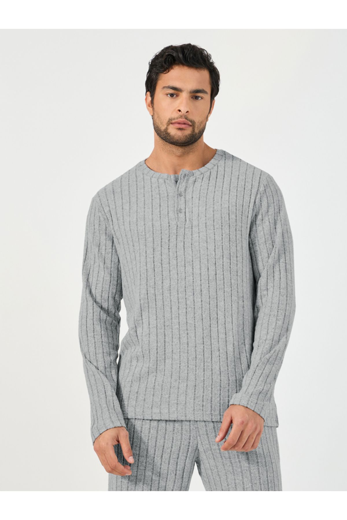 Styli-Ribbed Long Sleeves T-Shirt & Open Hem Pyjama Set 2