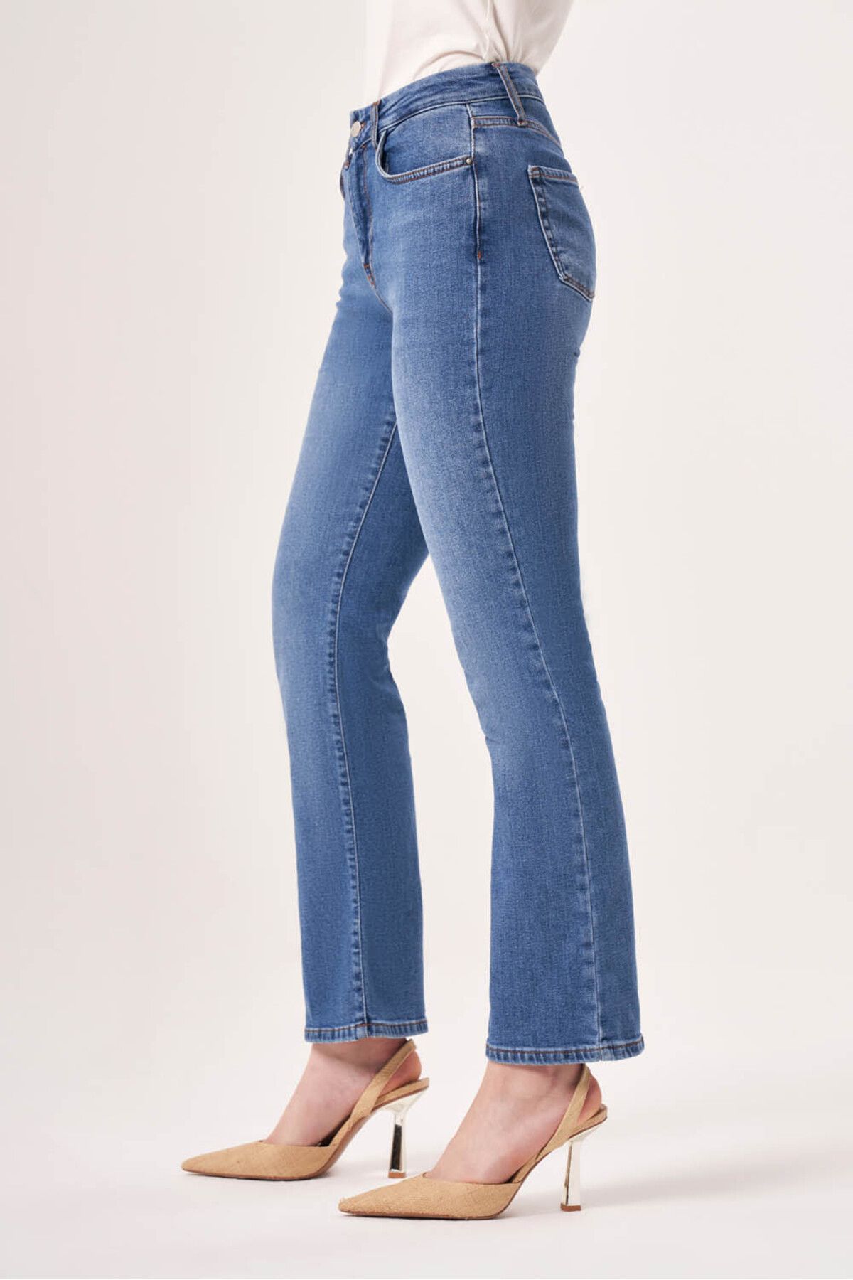 Mizalle-23408 Pantaloni din denim indigo 3