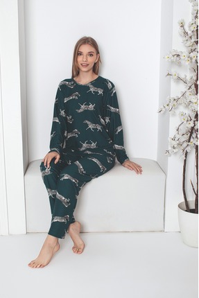 CALİA Kadın Sıfır Yaka Baskılı Süet Yumuşak Kumaş Uzun Kollu  Pijama Takımı