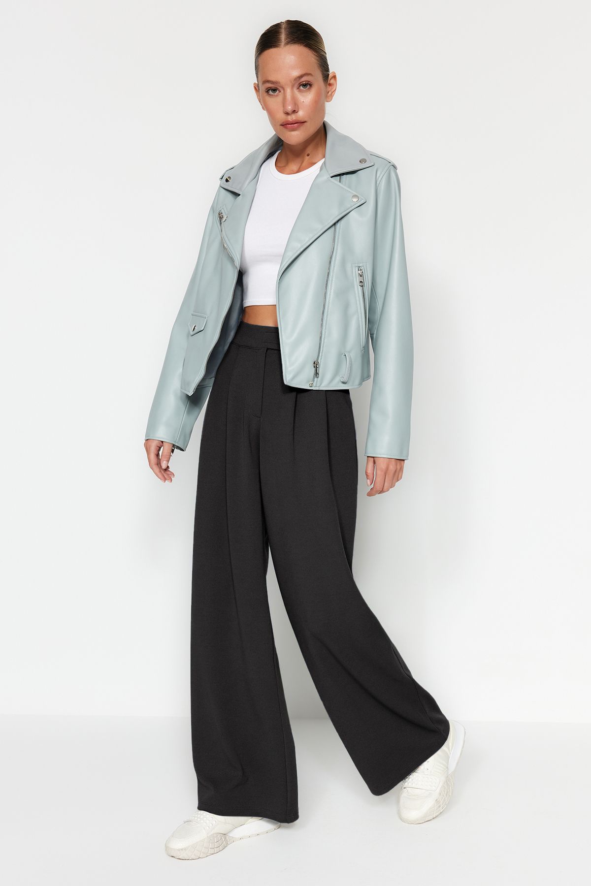 Trendyol Collection Antracitové široké kalhoty s vysokým pasem - zapínání na suchý zip Twoaw24Pl00177