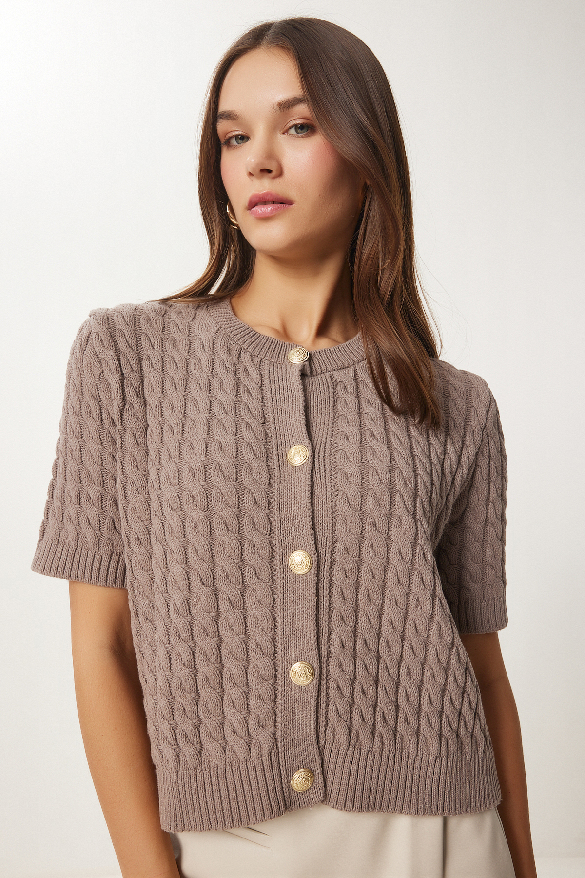 Happiness İstanbul Damen-Strickjacke aus Nerz mit Rundhalsausschnitt und geflochtenem Haar US00946