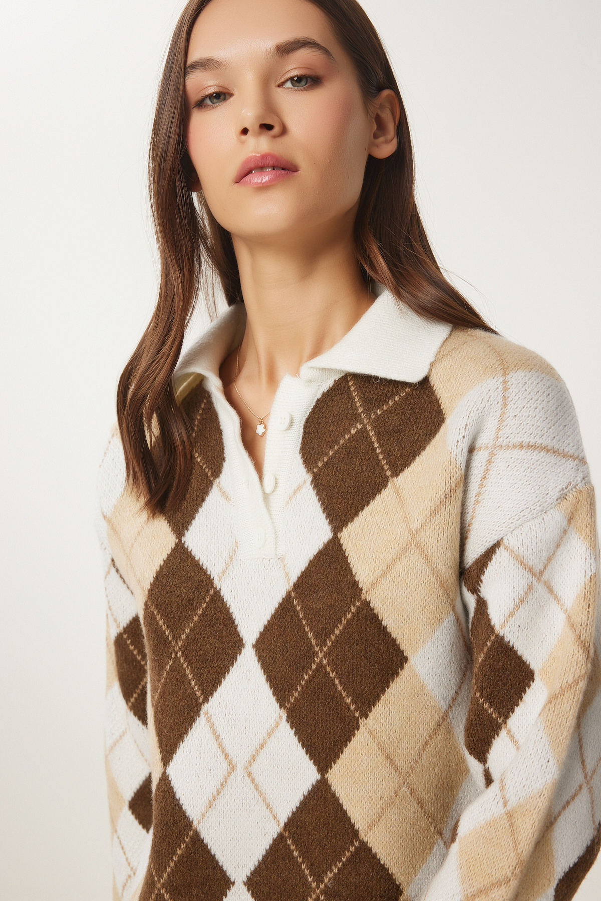 Happiness İstanbul Ecru-brauner Strickpullover mit Rautenmuster für Damen FN03447