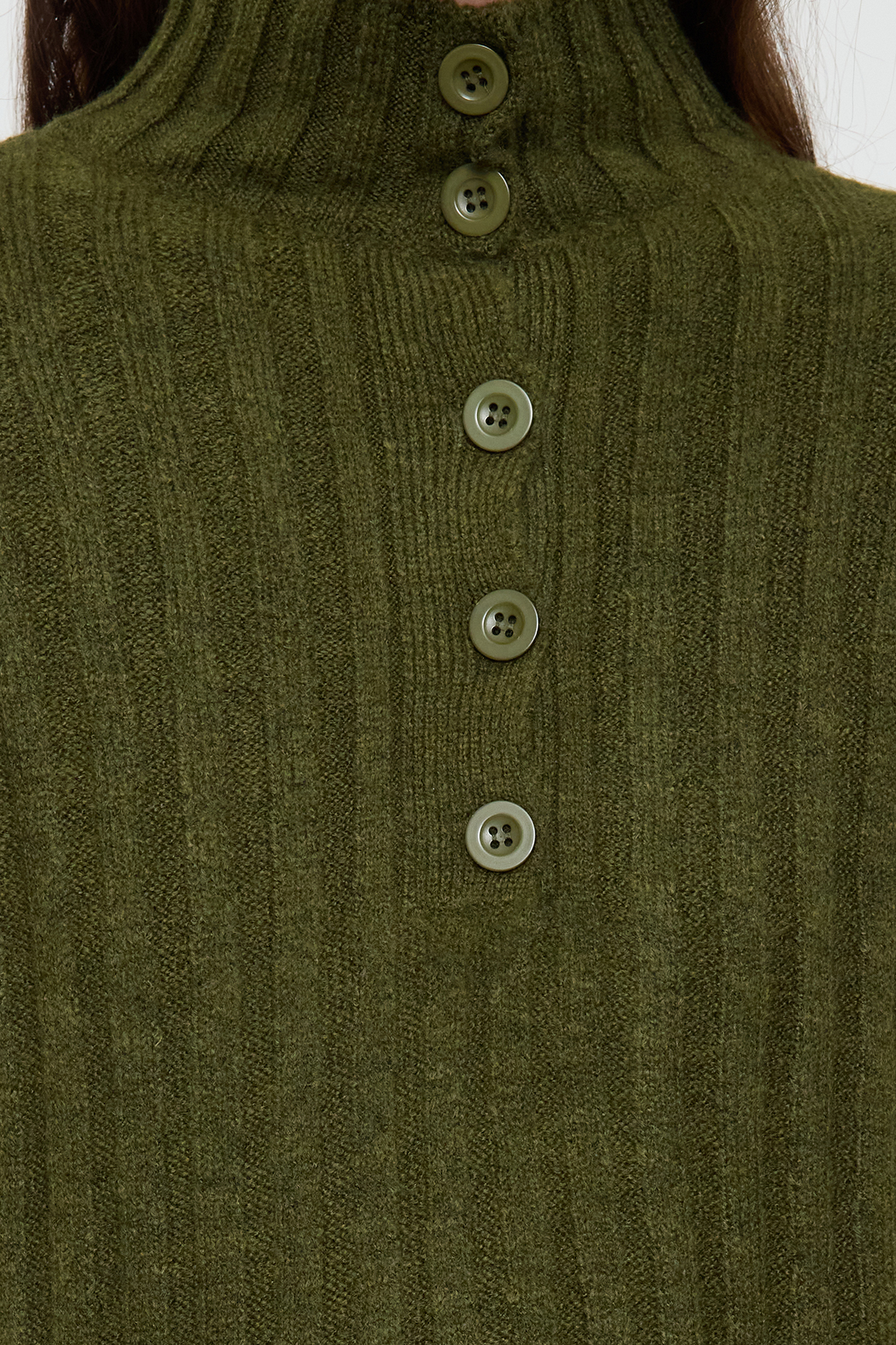 Trendyolmilla  Haki Geniş Kalıp Yumuşak Dokulu Dik Yaka Triko Kazak TWOAW21KZ0783 - Görsel 4