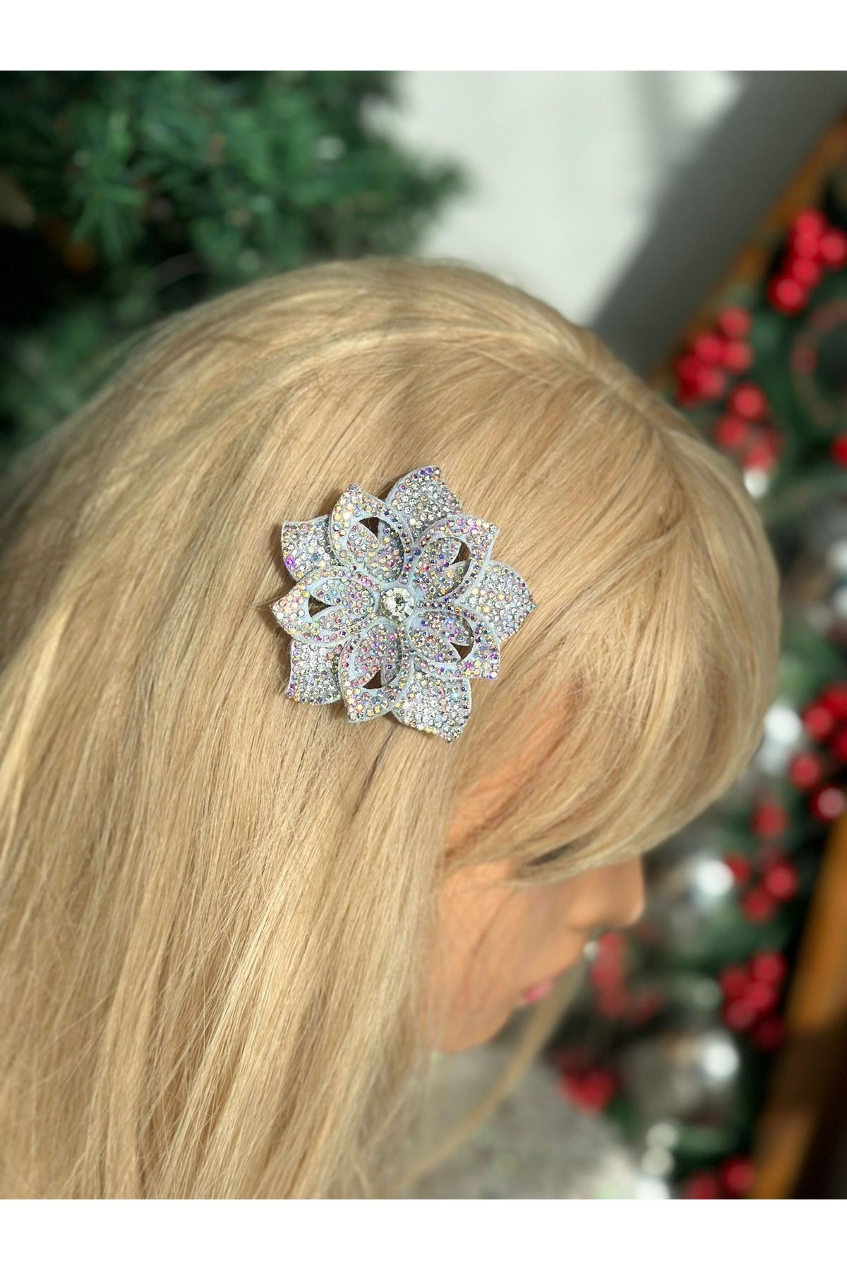 QUEEN AKSESUAR-Grey Hologram Star Flower Lotus with Crystal Stones for Birthday and New Year - Side Clasp with Collet 2