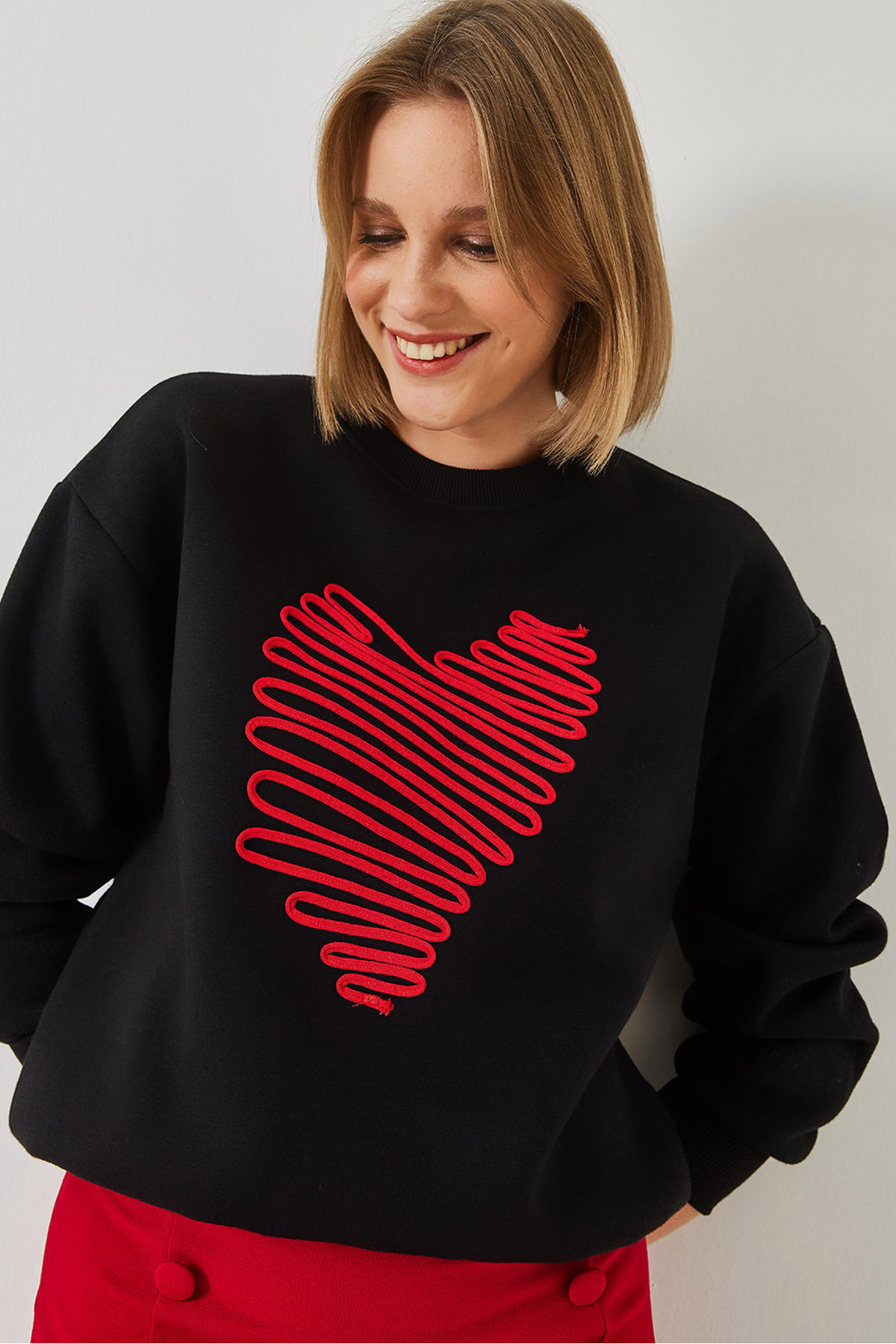 LUCCI Embroidered Crew Neck Cotton Sweatshirt 2