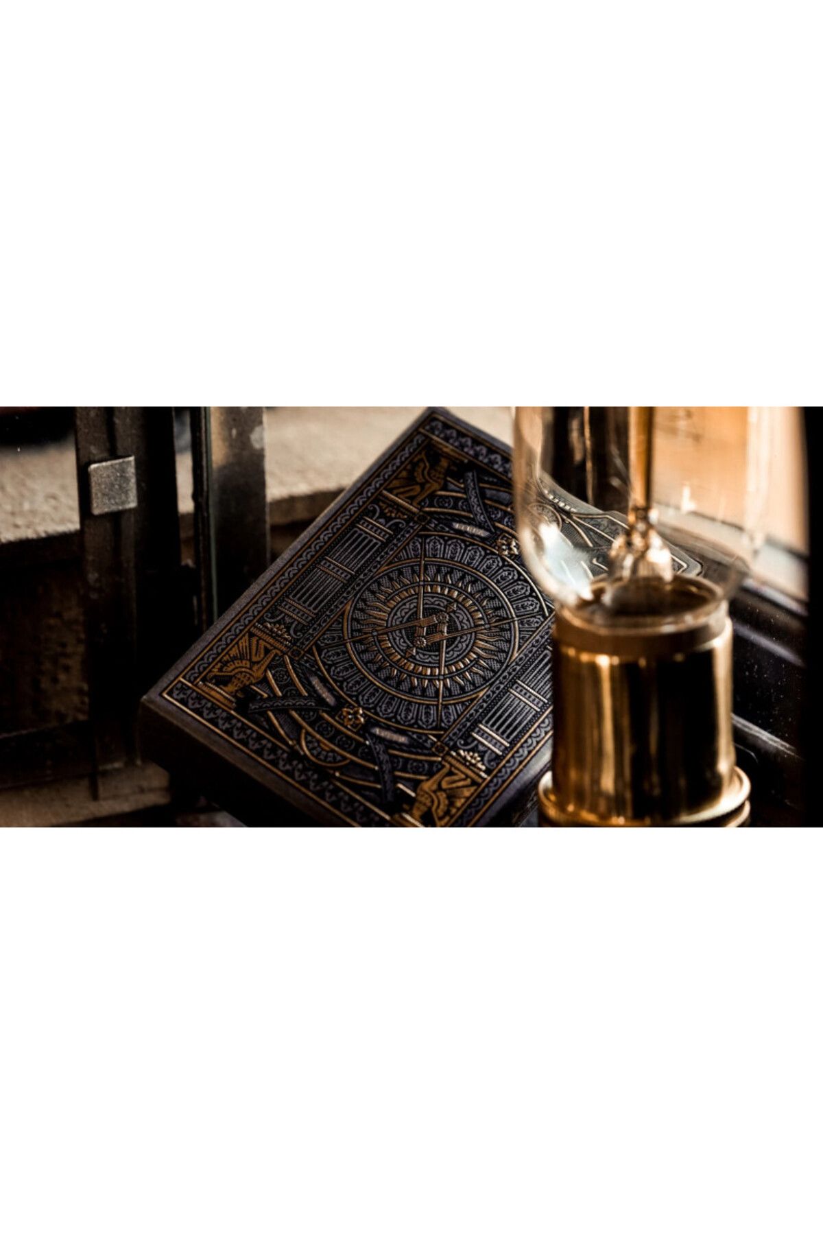 Theory11-Theory11 Hudson Black Game Card 3
