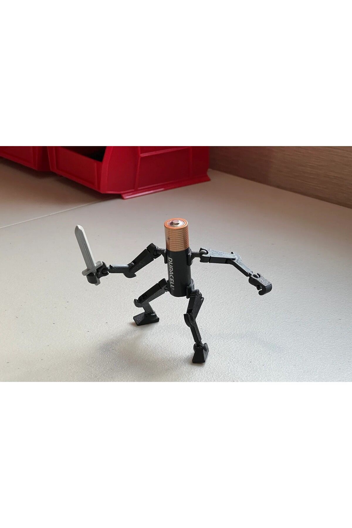 Loopify Pil Robot Figürü - Eski Pillerinize Yeni Bir Hayat Verin ! Pil Dahil Değildir!!
