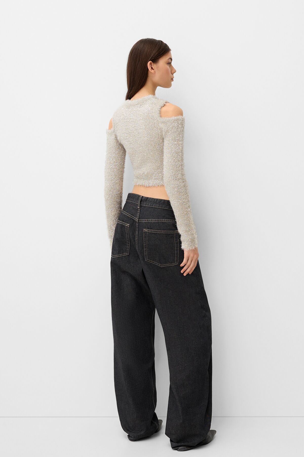 Bershka-Off-the-shoulder sweater 3